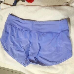 Lululemon Speed Up Shorts 2.5 inch size 8